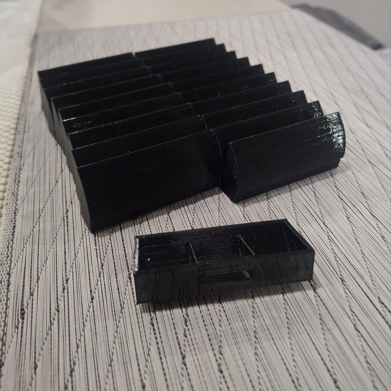 BMW E36 Sedan Door Card Clips – Set of 20