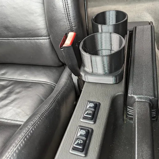 BMW E30 Cupholder Center