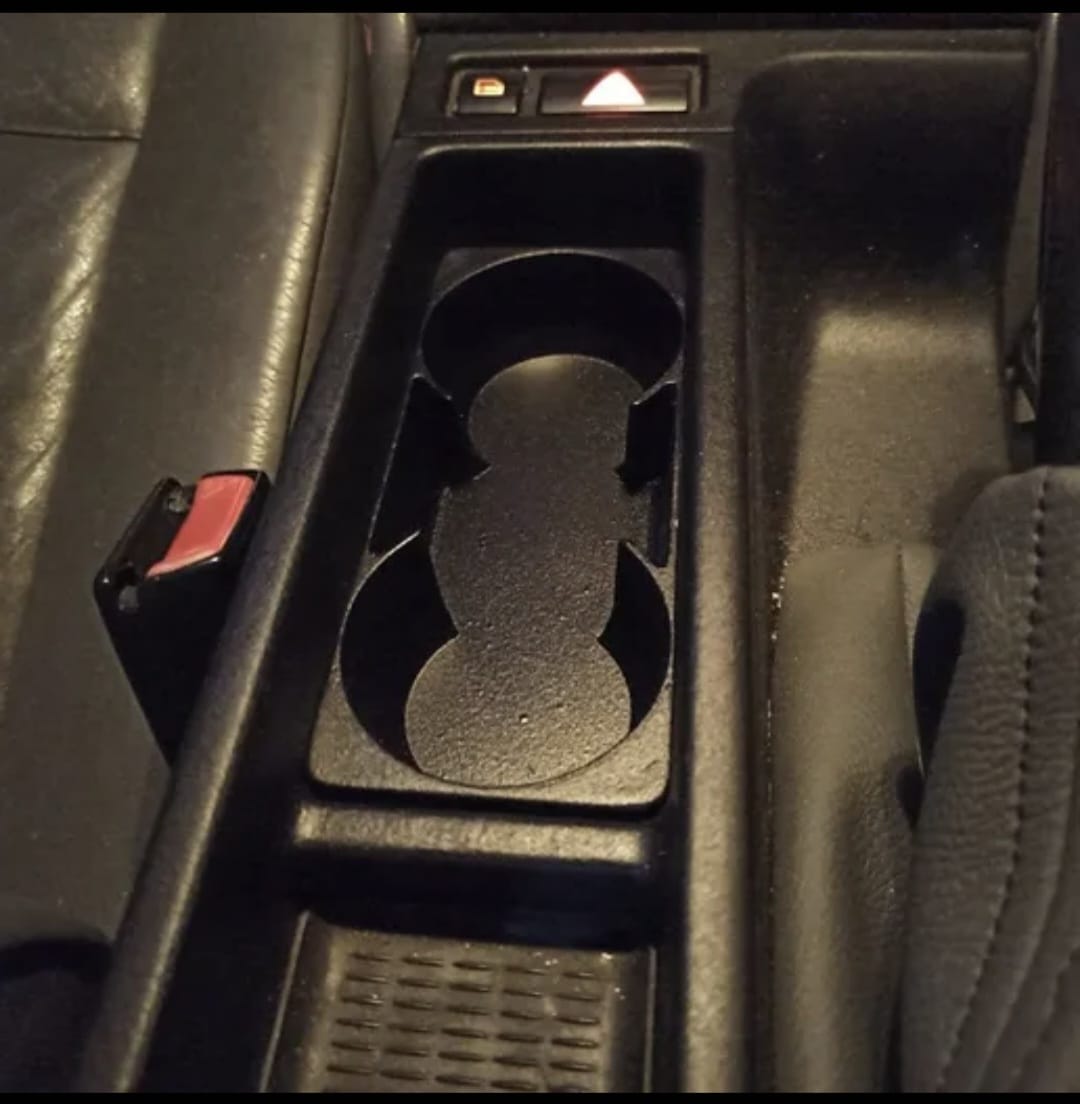 BMW E46 Cupholder