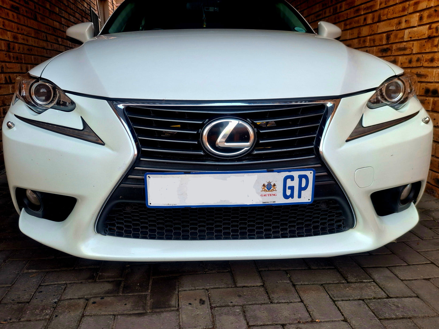 Removable License Plate Bracket
